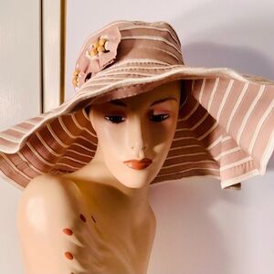 SCALA..Sun hat